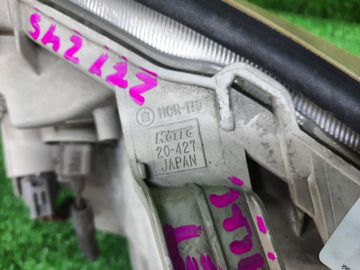 ФАРА НА TOYOTA PREMIO ZZT240