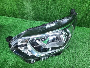 ФАРА НА NISSAN ROOX B44A