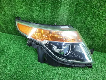 ФАРА НА FORD EXPLORER U502