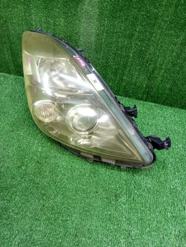 ФАРА НА TOYOTA ISIS ANM10G