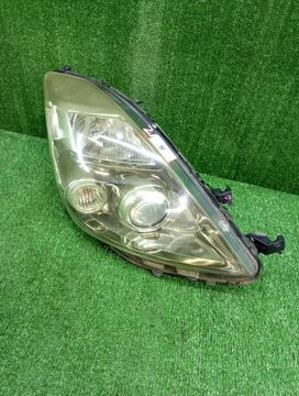 ФАРА НА TOYOTA ISIS ANM10G