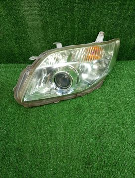 ФАРА НА TOYOTA COROLLA  AXIO NZE141