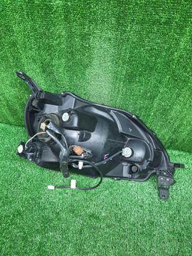 ФАРА НА TOYOTA PORTE NCP141