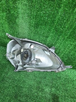 ФАРА НА TOYOTA VITZ NCP10