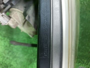 ФАРА НА TOYOTA WINDOM MCV30