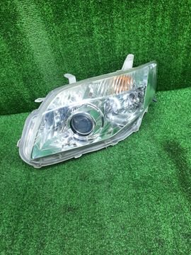 ФАРА НА TOYOTA COROLLA  AXIO NZE141