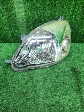 ФАРА НА TOYOTA VITZ NCP10