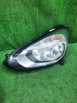 ФАРА НА HONDA FIT GR4