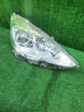 ФАРА НА TOYOTA AQUA NHP10