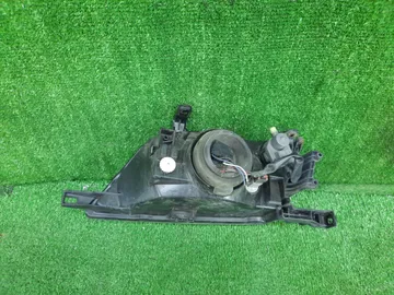 ФАРА НА NISSAN AD Y11
