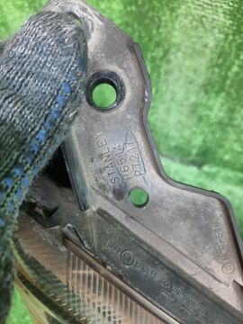 ФАРА НА MAZDA DEMIO DE3FS