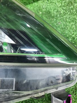 ФАРА НА NISSAN SERENA C27