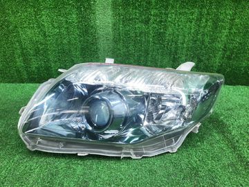 ФАРА НА TOYOTA COROLLA  AXIO NZE141