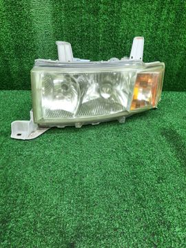 ФАРА НА TOYOTA BB NCP30