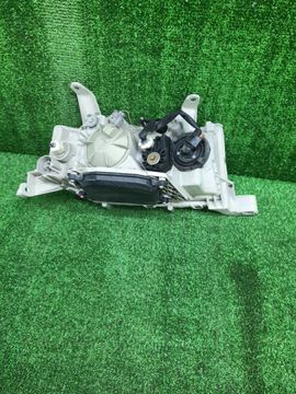ФАРА НА TOYOTA BB NCP30
