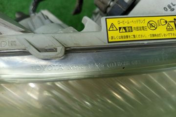 ФАРА НА TOYOTA COROLLA  AXIO NZE141