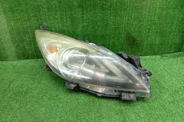 ФАРА НА MAZDA AXELA BLEAP