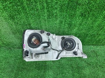 ФАРА НА TOYOTA PROGRES JCG10