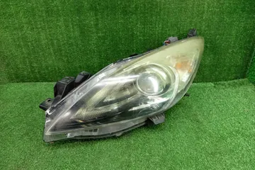 ФАРА НА MAZDA AXELA BLEAP