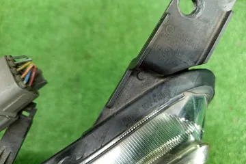 ФАРА НА MAZDA AXELA BLEAP