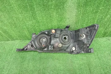 ФАРА НА TOYOTA VISTA ARDEO SV50G