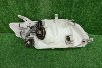 ФАРА НА TOYOTA COROLLA FIELDER NZE141G