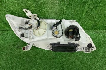 ФАРА НА TOYOTA COROLLA NZE121 