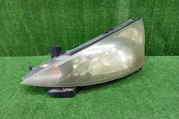 ФАРА НА MITSUBISHI GRANDIS NA4W