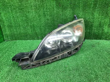 ФАРА НА MAZDA AXELA BK5P