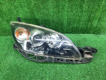 ФАРА НА MAZDA AXELA BK5P