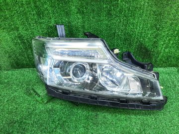 ФАРА НА HONDA STEPWGN RK5