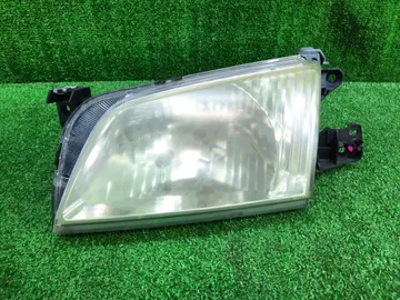 ФАРА НА MAZDA DEMIO DW3W