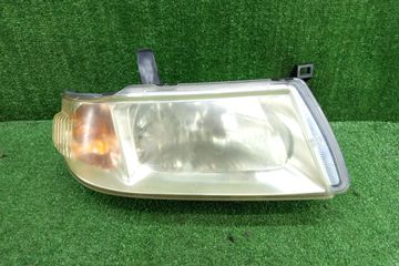 ФАРА НА MAZDA BONGO FRIENDEE SGLR
