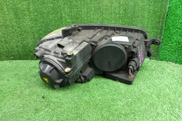 ФАРА НА VOLKSWAGEN TOURAN 1T2