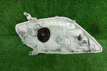 ФАРА НА TOYOTA COROLLA NZE121 