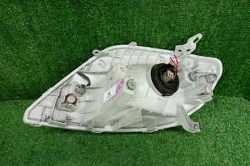 ФАРА НА TOYOTA COROLLA NZE121 