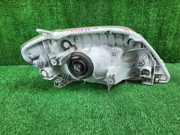 ФАРА НА TOYOTA COROLLA NZE121 