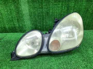 ФАРА НА TOYOTA ARISTO JZS161