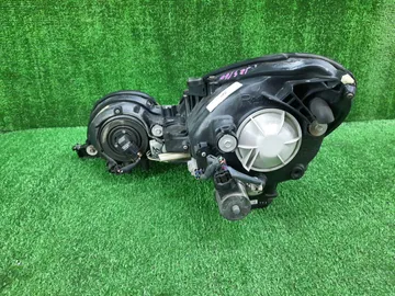 ФАРА НА TOYOTA ARISTO JZS161