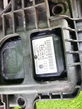 ФАРА НА VOLKSWAGEN GOLF 5K1