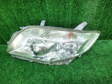 ФАРА НА TOYOTA COROLLA  AXIO NZE141