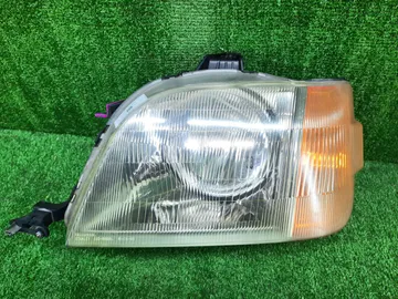 ФАРА НА HONDA STEPWGN RF2