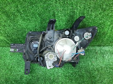 ФАРА НА TOYOTA BB QNC20