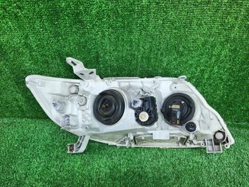 ФАРА НА TOYOTA COROLLA NZE121
