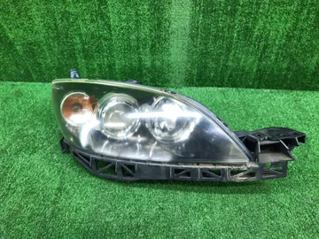 ФАРА НА MAZDA AXELA BK5P