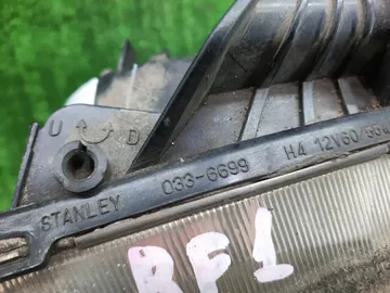 ФАРА НА HONDA STEPWGN RF2