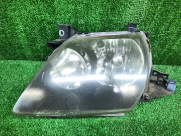 ФАРА НА MAZDA MPV LW5W