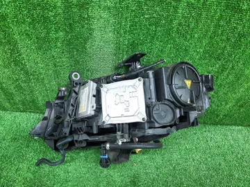 ФАРА НА AUDI A4 8K2