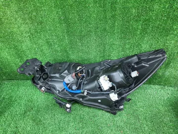 ФАРА НА SUBARU OUTBACK BS9