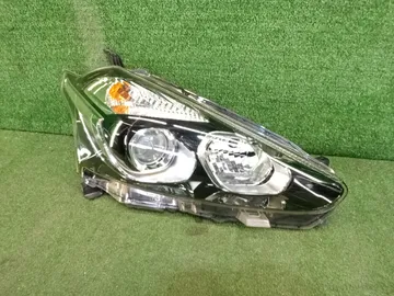 ФАРА НА TOYOTA SIENTA NCP175G